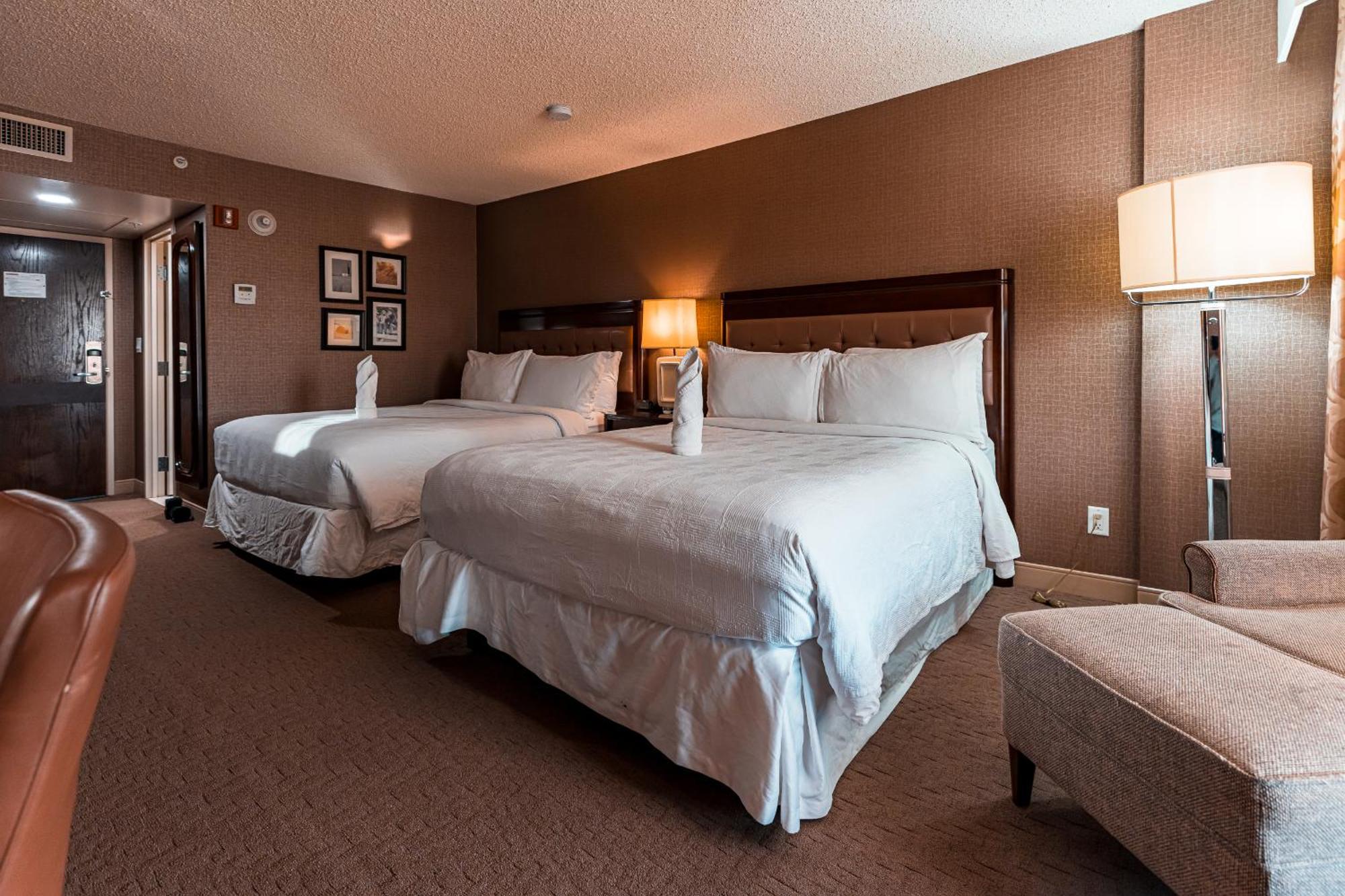 Red Deer Resort & Casino 外观 照片